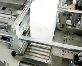 不知該如何操作自動桶裝油裝箱機(jī) 看這里有視頻！